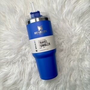 Stanley Adventure Quencher Tumbler 30oz Periwinkle Envy